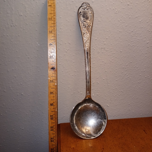 Vintage Silverplate Ladle - Picture 8 of 9